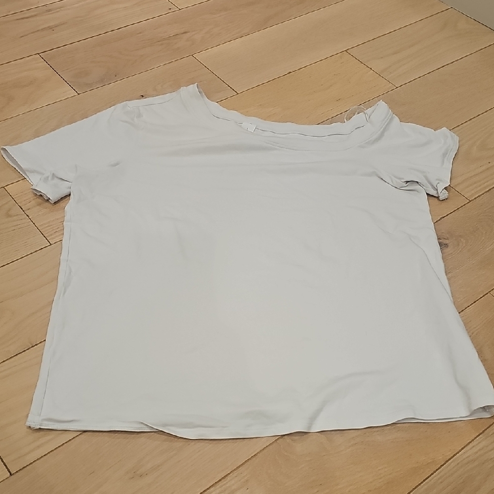 lululemon athletica White Short Sleeve Tee